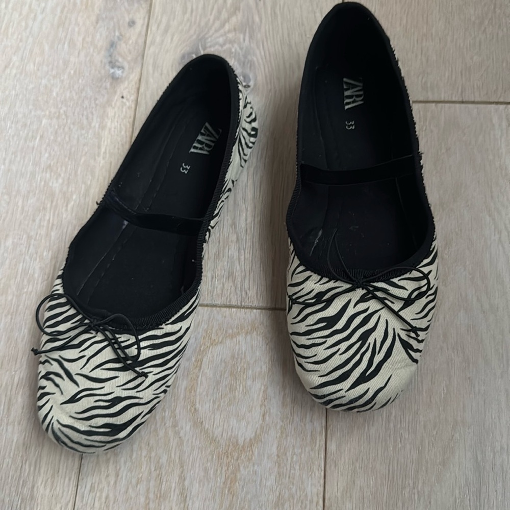Zara Girls’ Ballet Flats